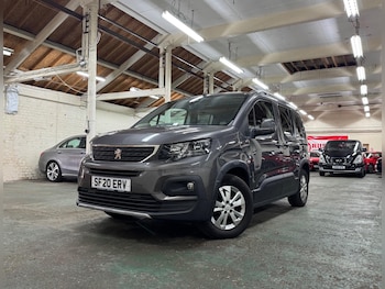 Used Peugeot Rifter 2020 for sale - 76690887: Photo