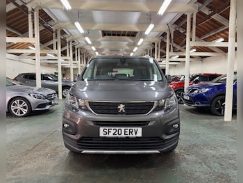 Used Peugeot Rifter 2020 for sale - 76690887: Photo