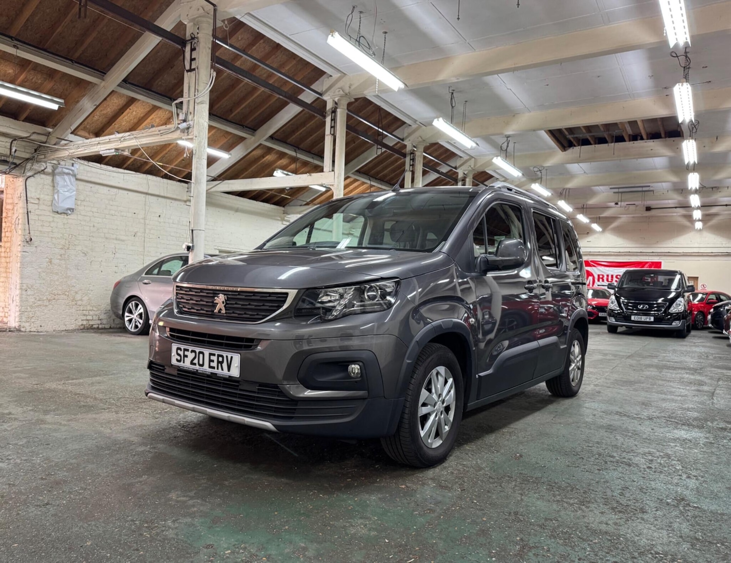 Used Peugeot Rifter 2020 for sale - 76690887: Photo 4