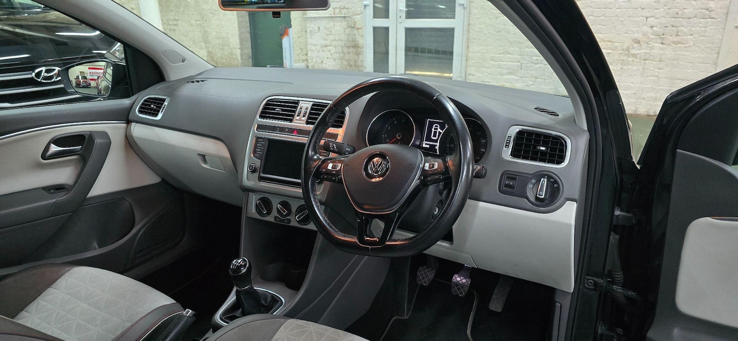 Used Volkswagen Polo 2017 for sale - 77703306: Photo 15