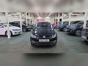 Used Volkswagen Polo 2017 for sale - 77703306: Photo