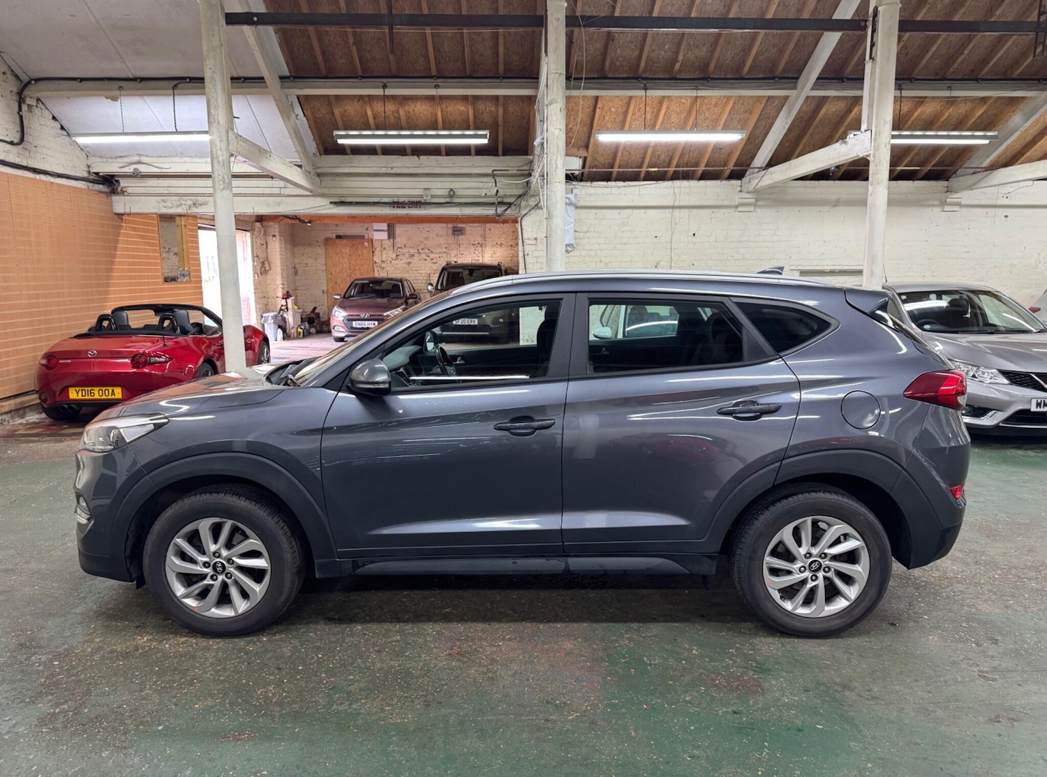 Used Hyundai TUCSON 2017 for sale - 77442693: Photo 5