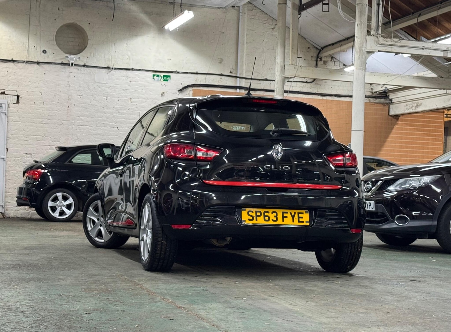 Used Renault Clio 2013 for sale - 76690910: Photo 11