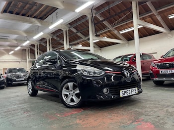 Used Renault Clio 2013 for sale - 76690910: Photo
