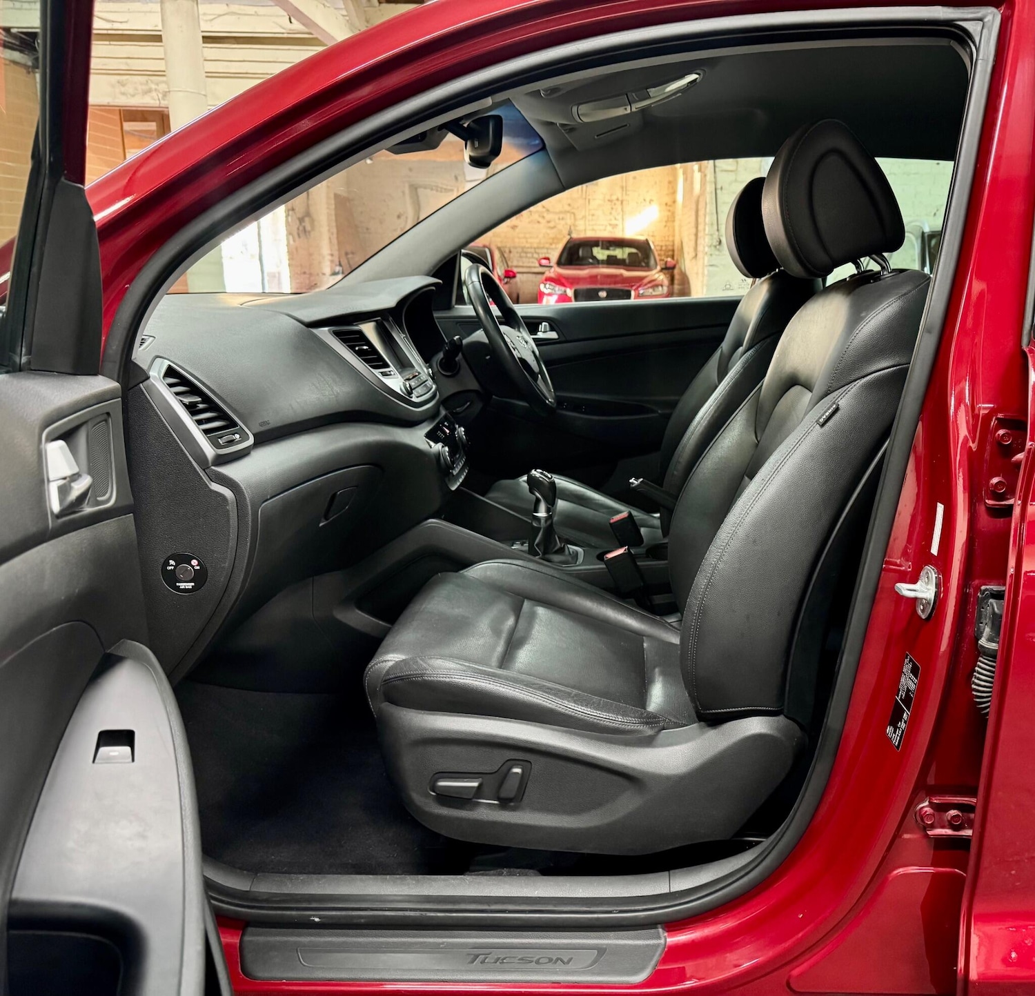 Used Hyundai TUCSON 2016 for sale - 76690901: Photo 16