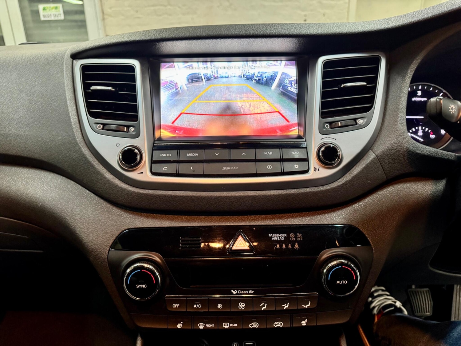 Used Hyundai TUCSON 2016 for sale - 76690901: Photo 21