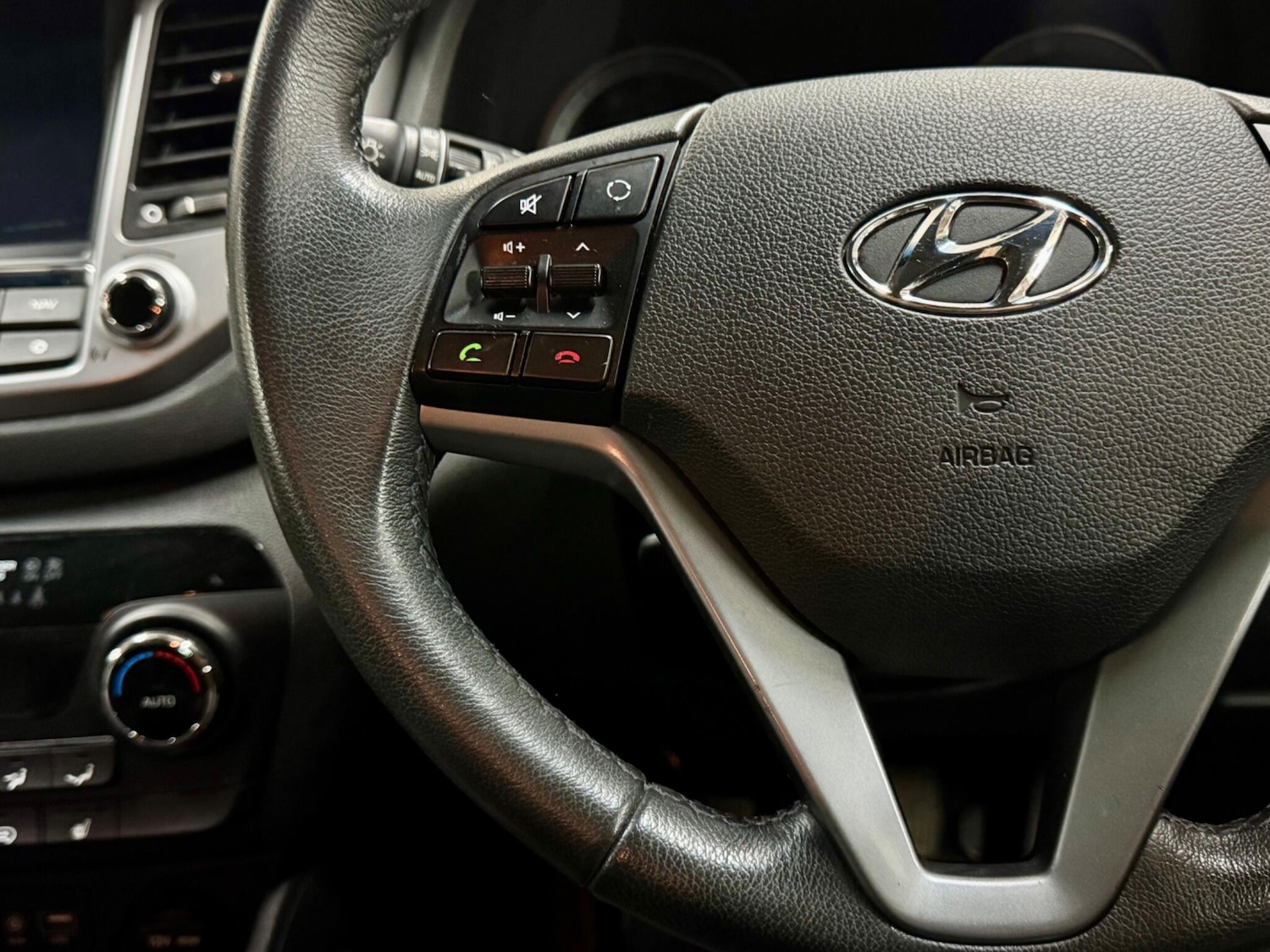 Used Hyundai TUCSON 2016 for sale - 76690901: Photo 22