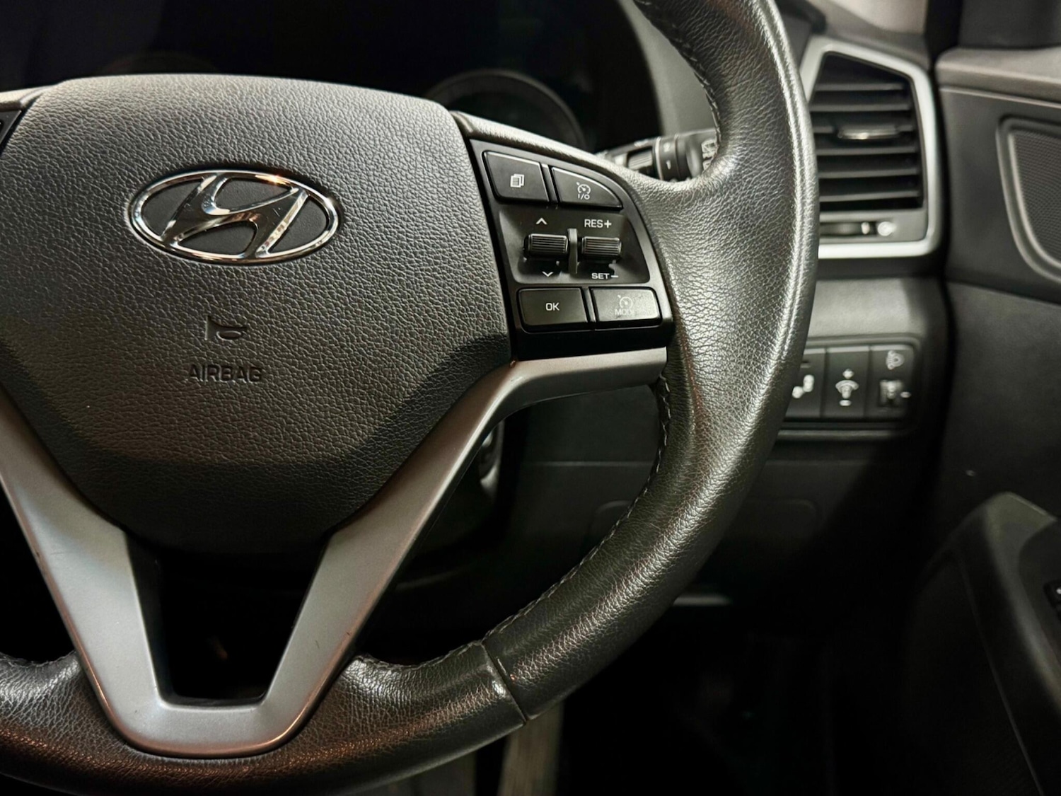 Used Hyundai TUCSON 2016 for sale - 76690901: Photo 23