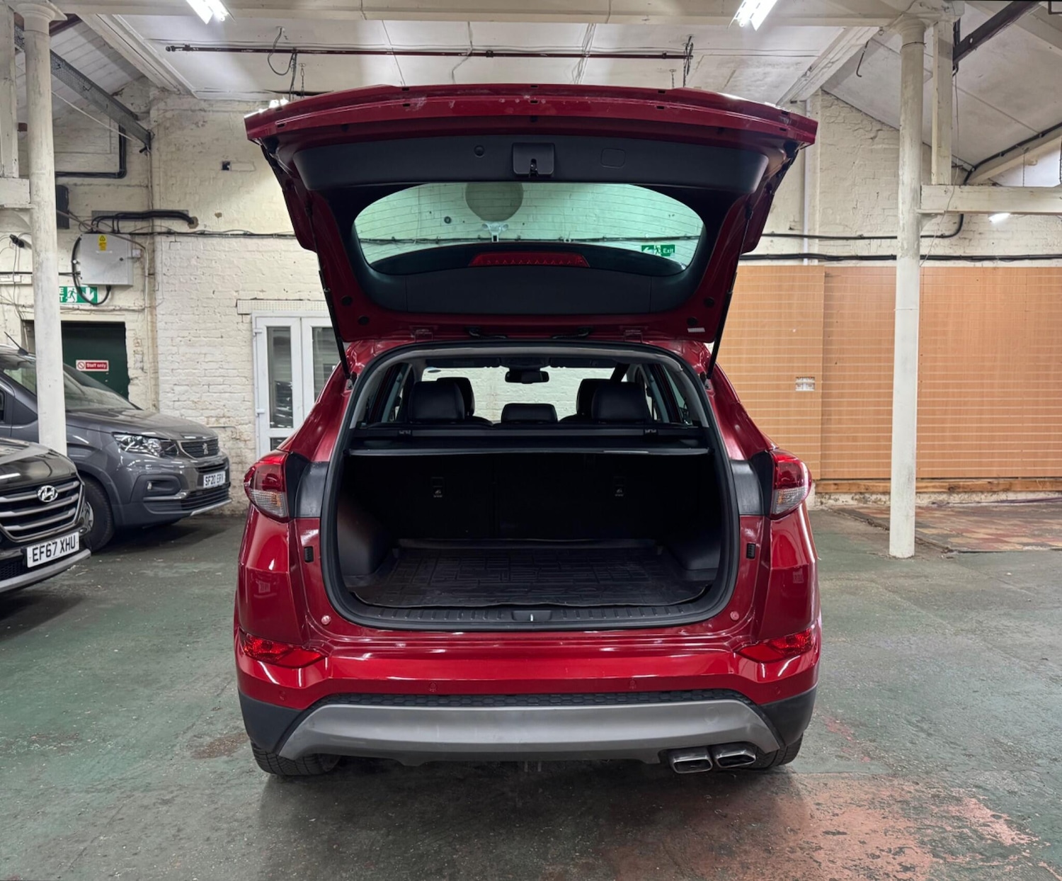 Used Hyundai TUCSON 2016 for sale - 76690901: Photo 8