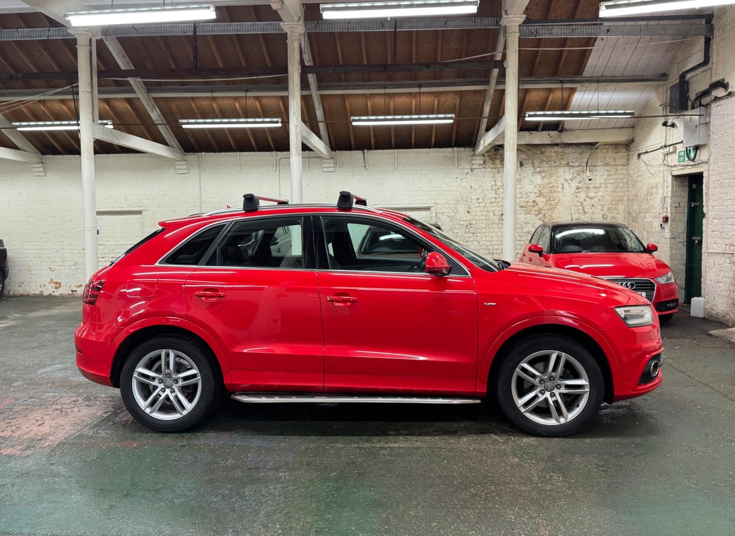 Used Audi Q3 2013 for sale - 77262846: Photo 10