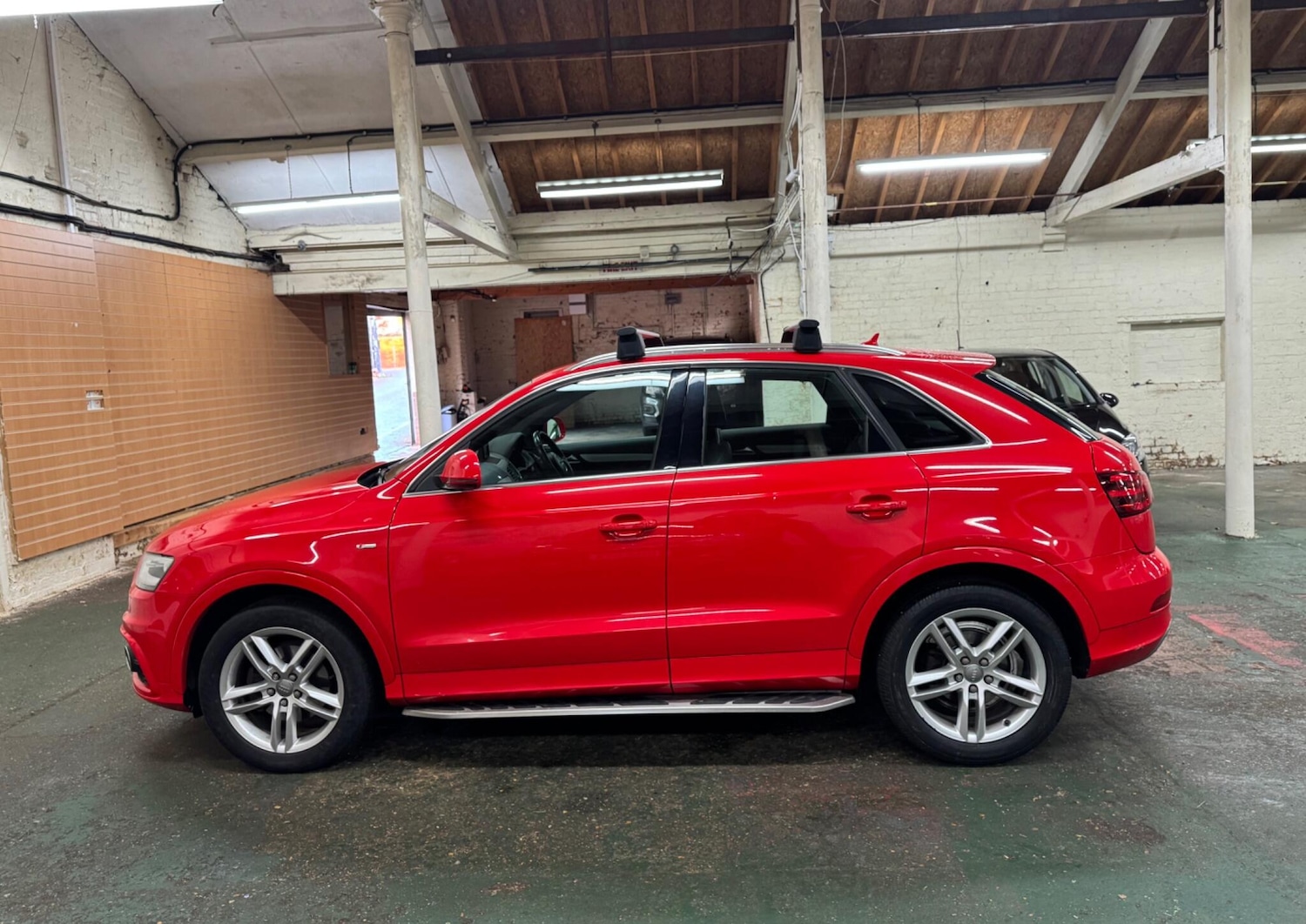 Used Audi Q3 2013 for sale - 77262846: Photo 6