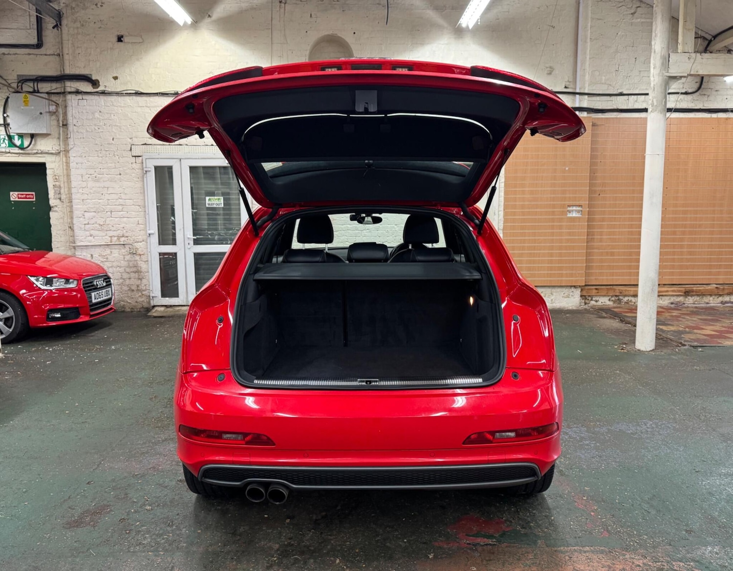 Used Audi Q3 2013 for sale - 77262846: Photo 8