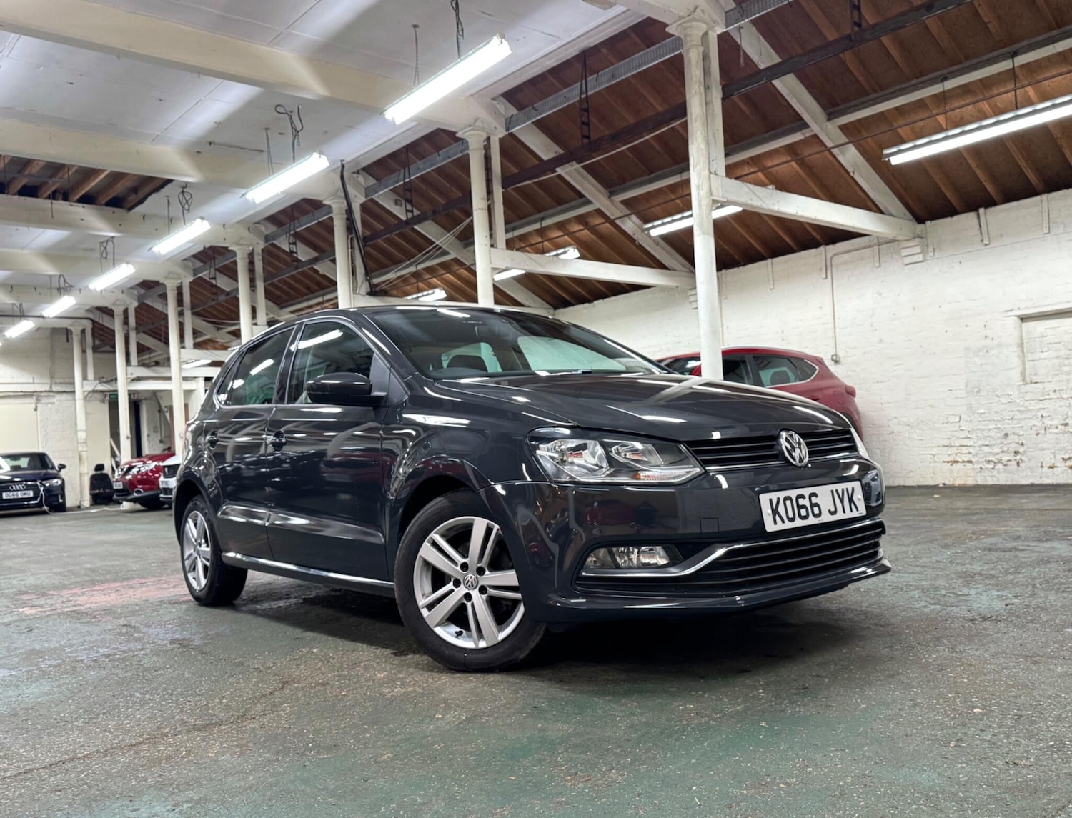 Used Volkswagen Polo 2017 for sale - 76949830: Photo 1