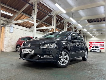 Used Volkswagen Polo 2017 for sale - 76949830: Photo