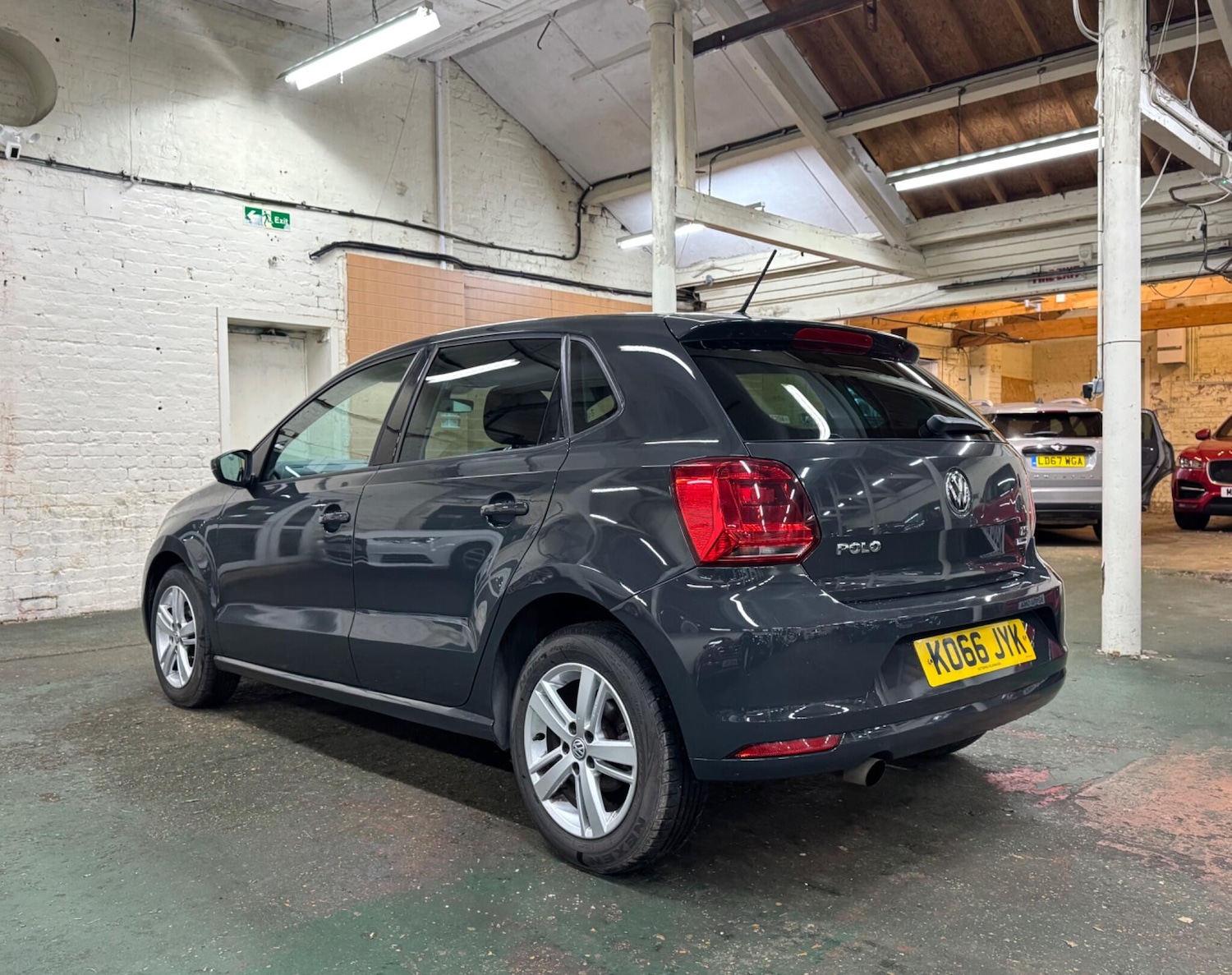 Used Volkswagen Polo 2017 for sale - 76949830: Photo 6