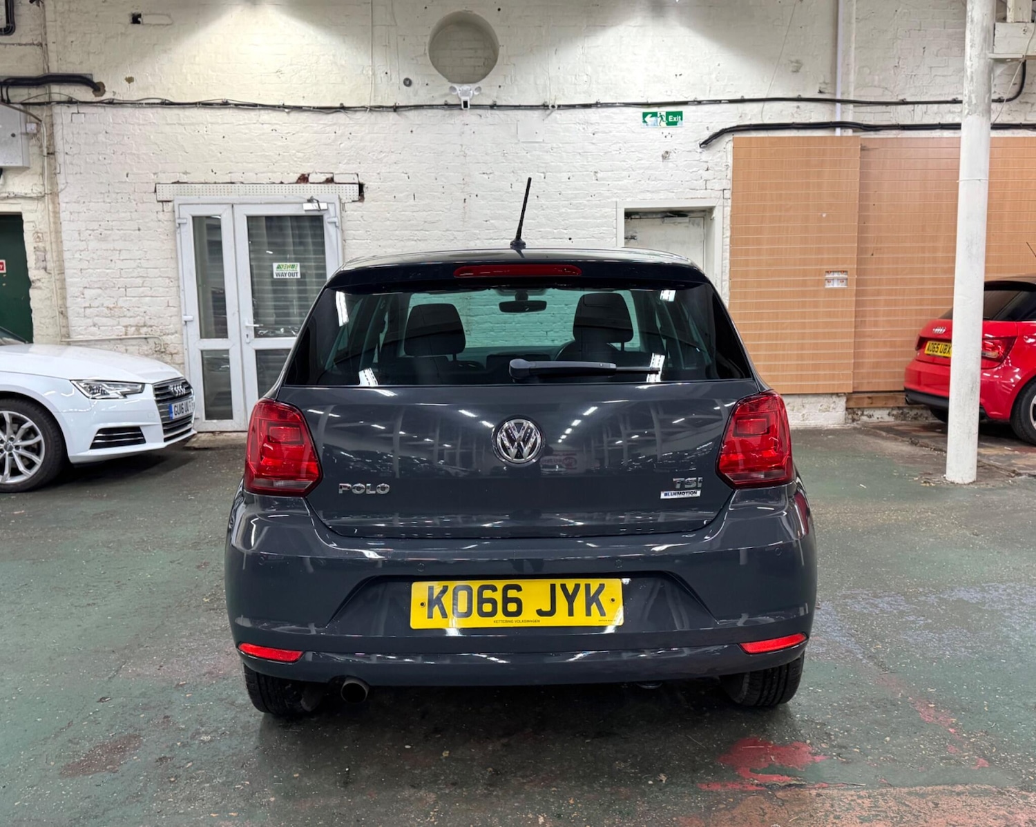 Used Volkswagen Polo 2017 for sale - 76949830: Photo 7