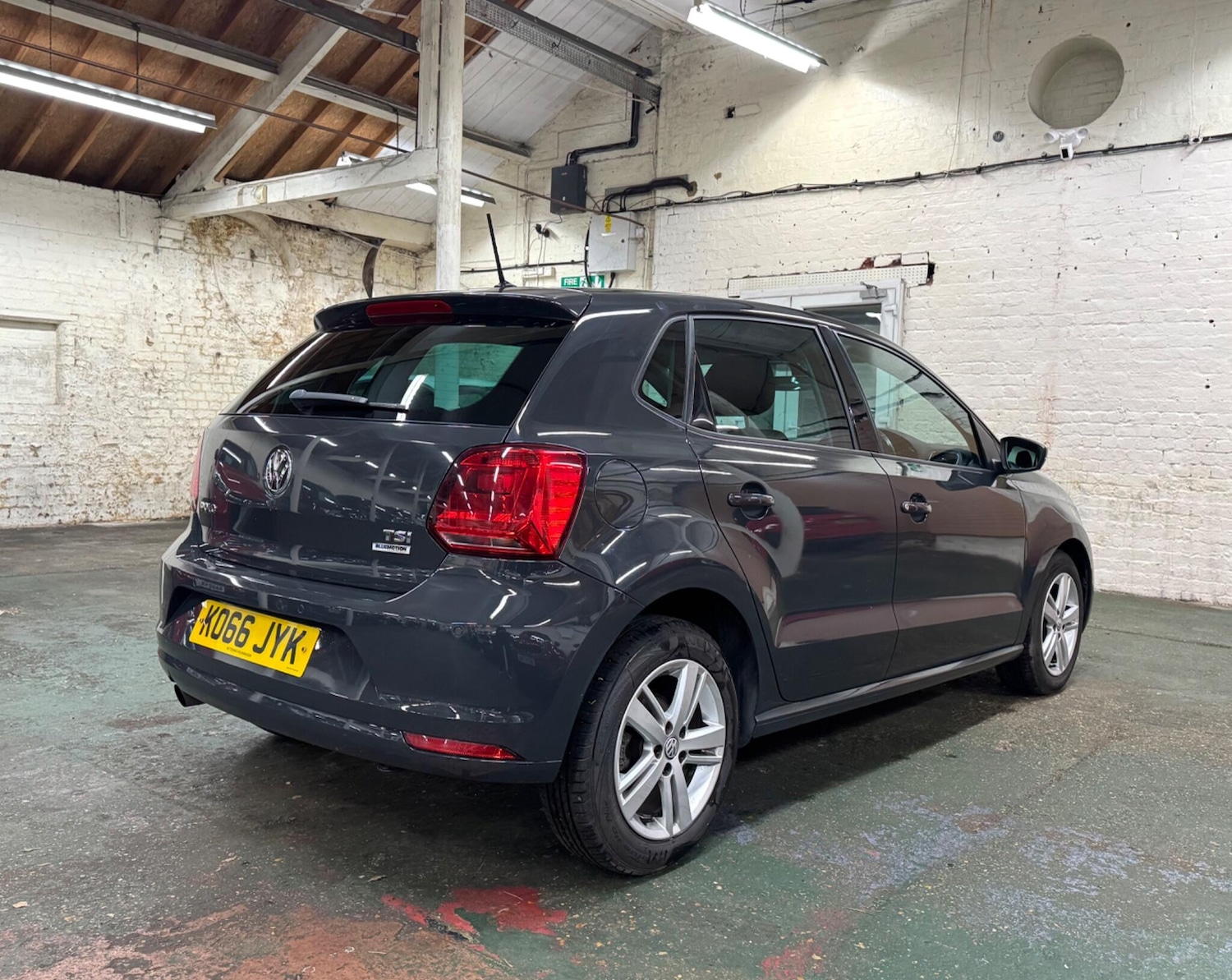 Used Volkswagen Polo 2017 for sale - 76949830: Photo 9