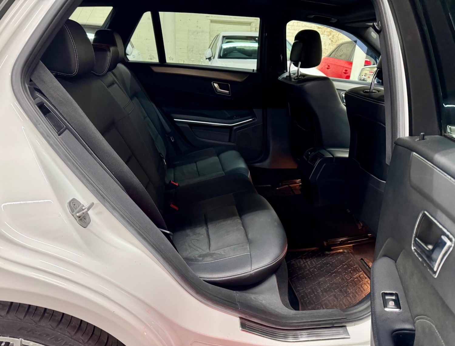 Used Mercedes-Benz E Class 2015 for sale - 77020261: Photo 18