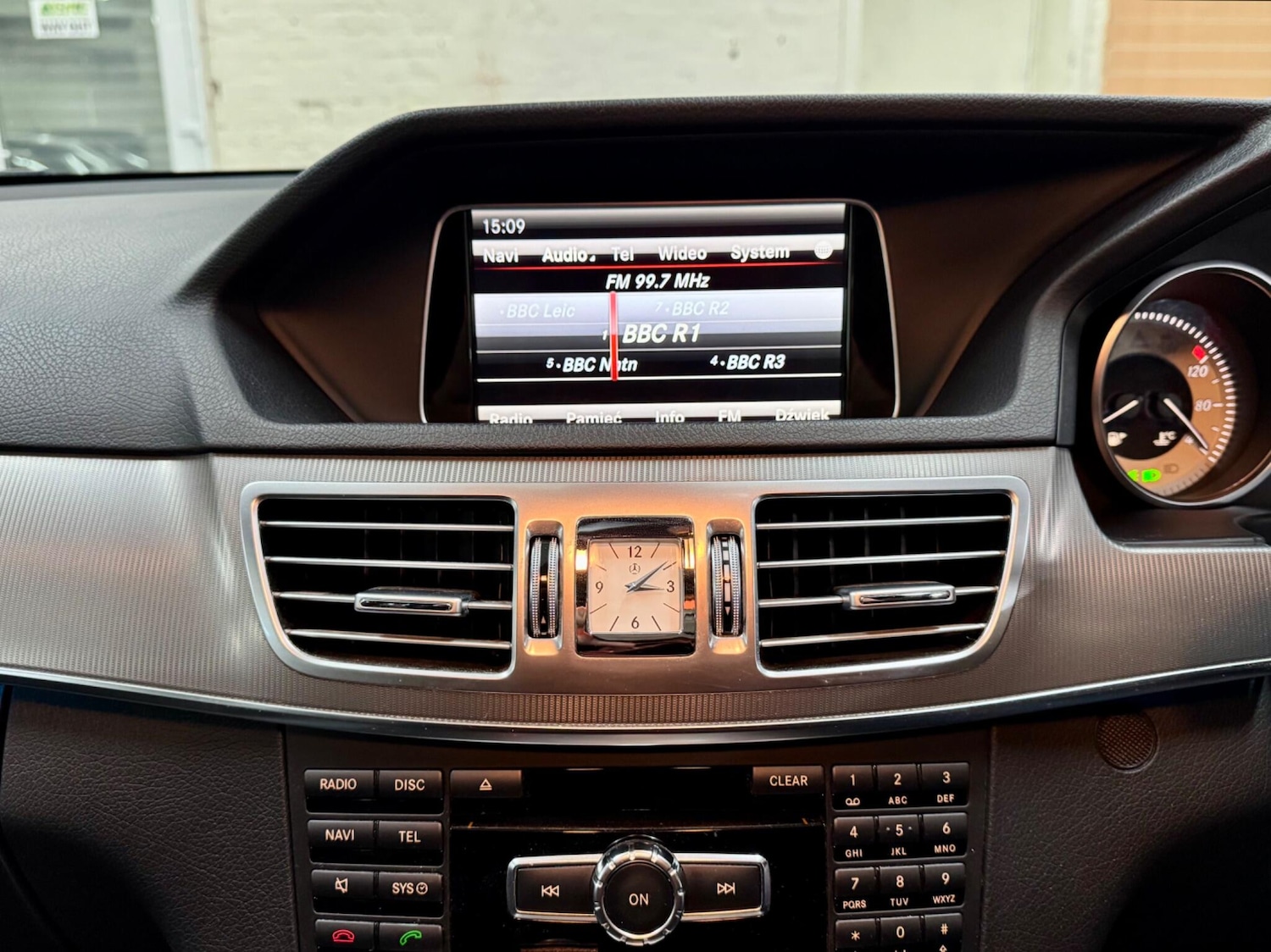 Used Mercedes-Benz E Class 2015 for sale - 77020261: Photo 20