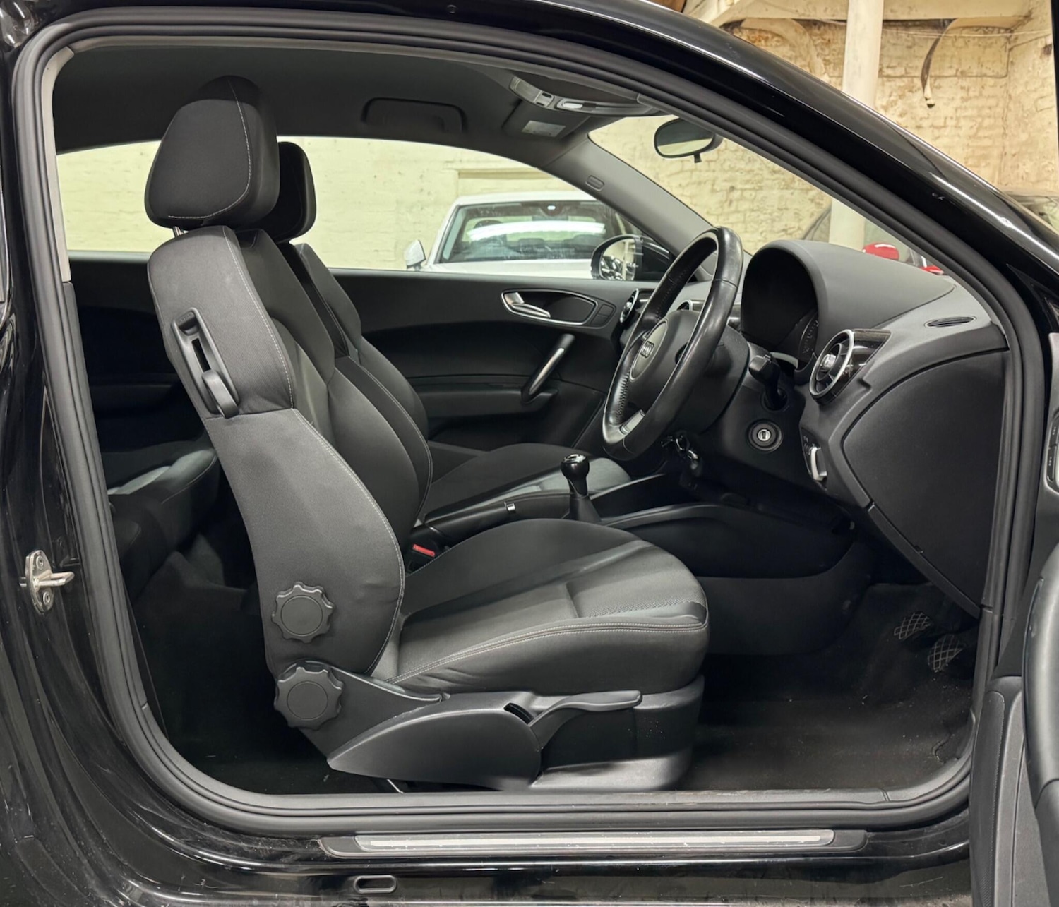 Used Audi A1 2017 for sale - 77136221: Photo 12