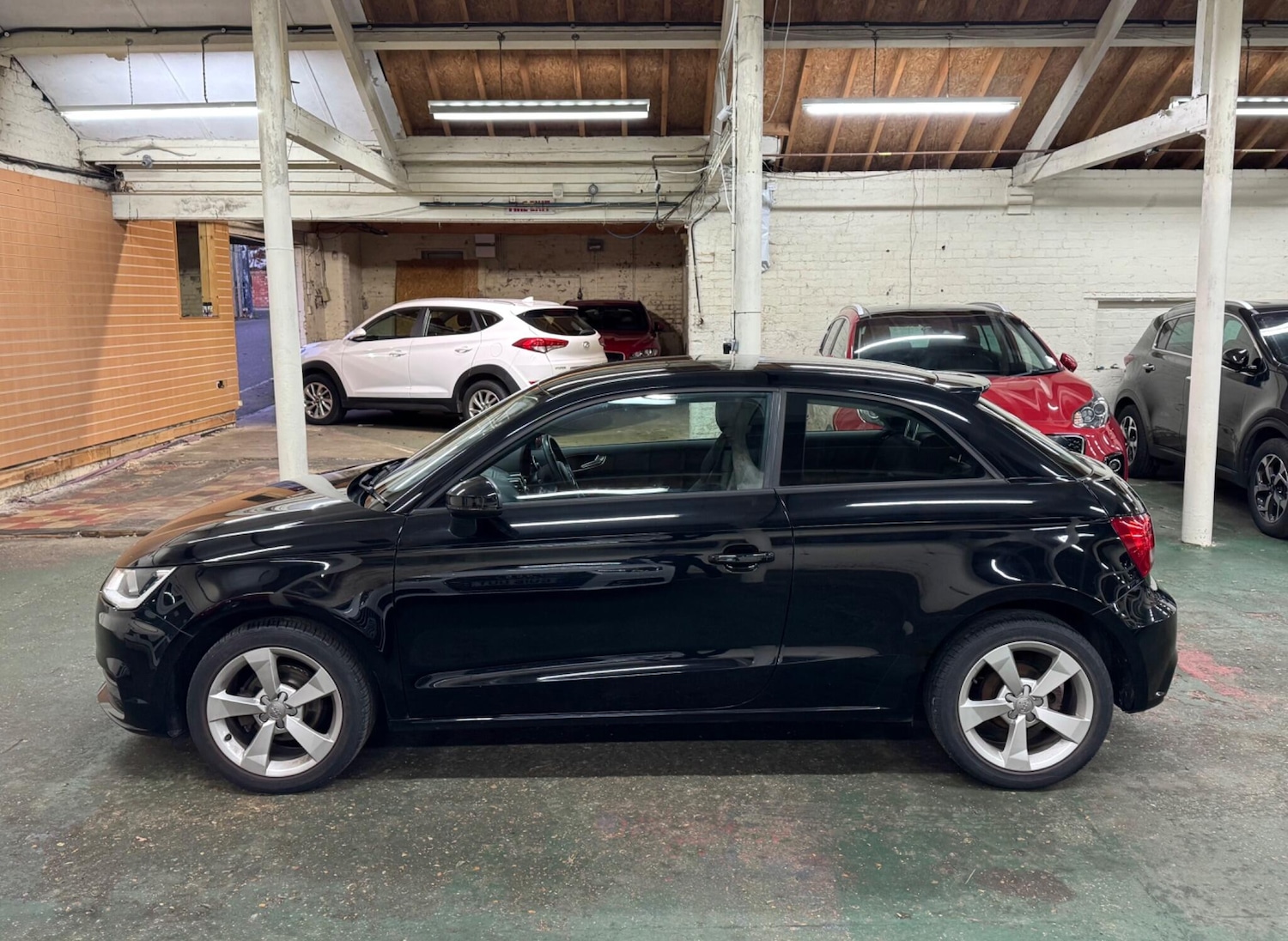 Used Audi A1 2017 for sale - 77136221: Photo 5
