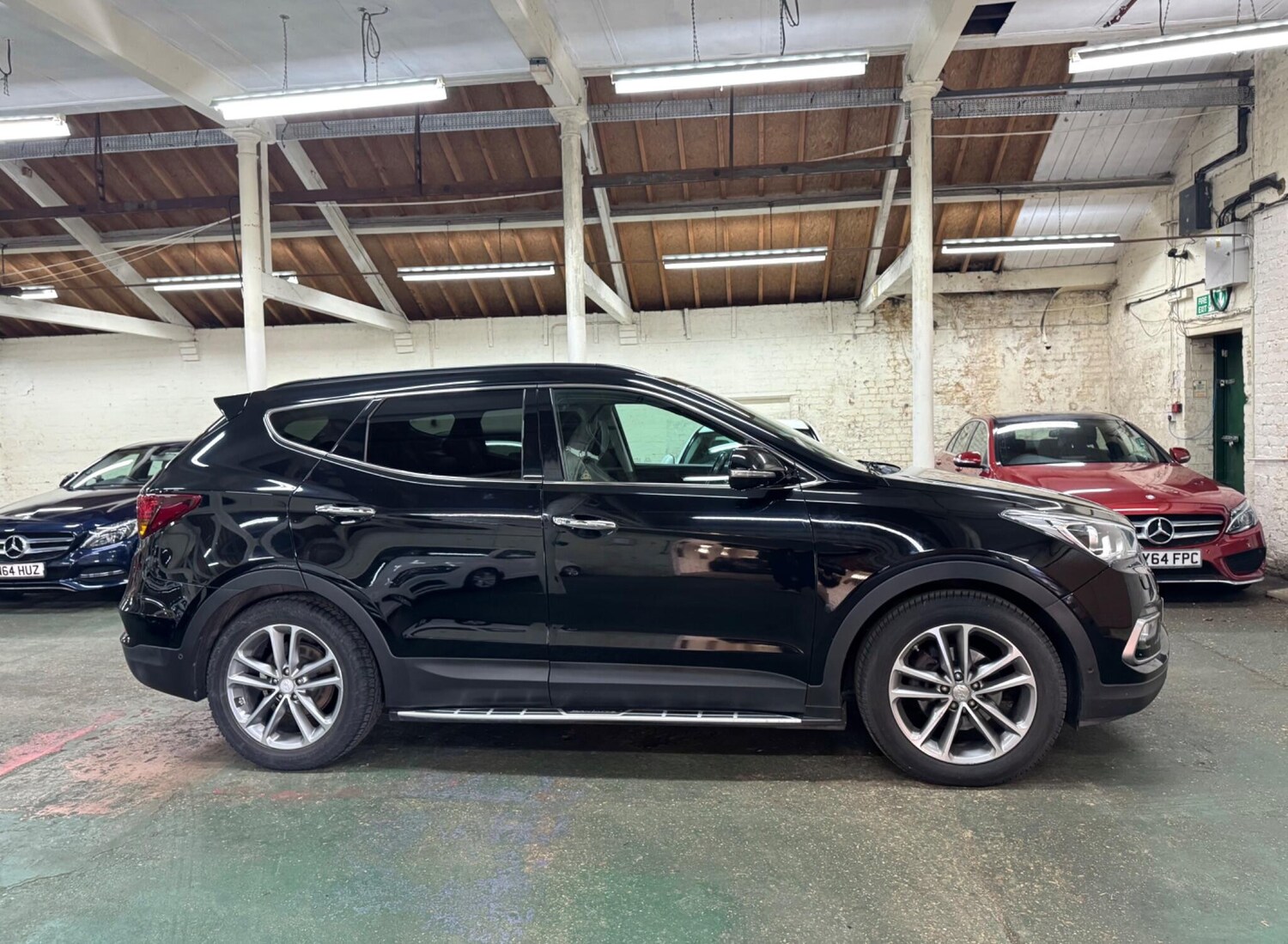 Used Hyundai Santa Fe 2016 for sale - 77841654: Photo 10