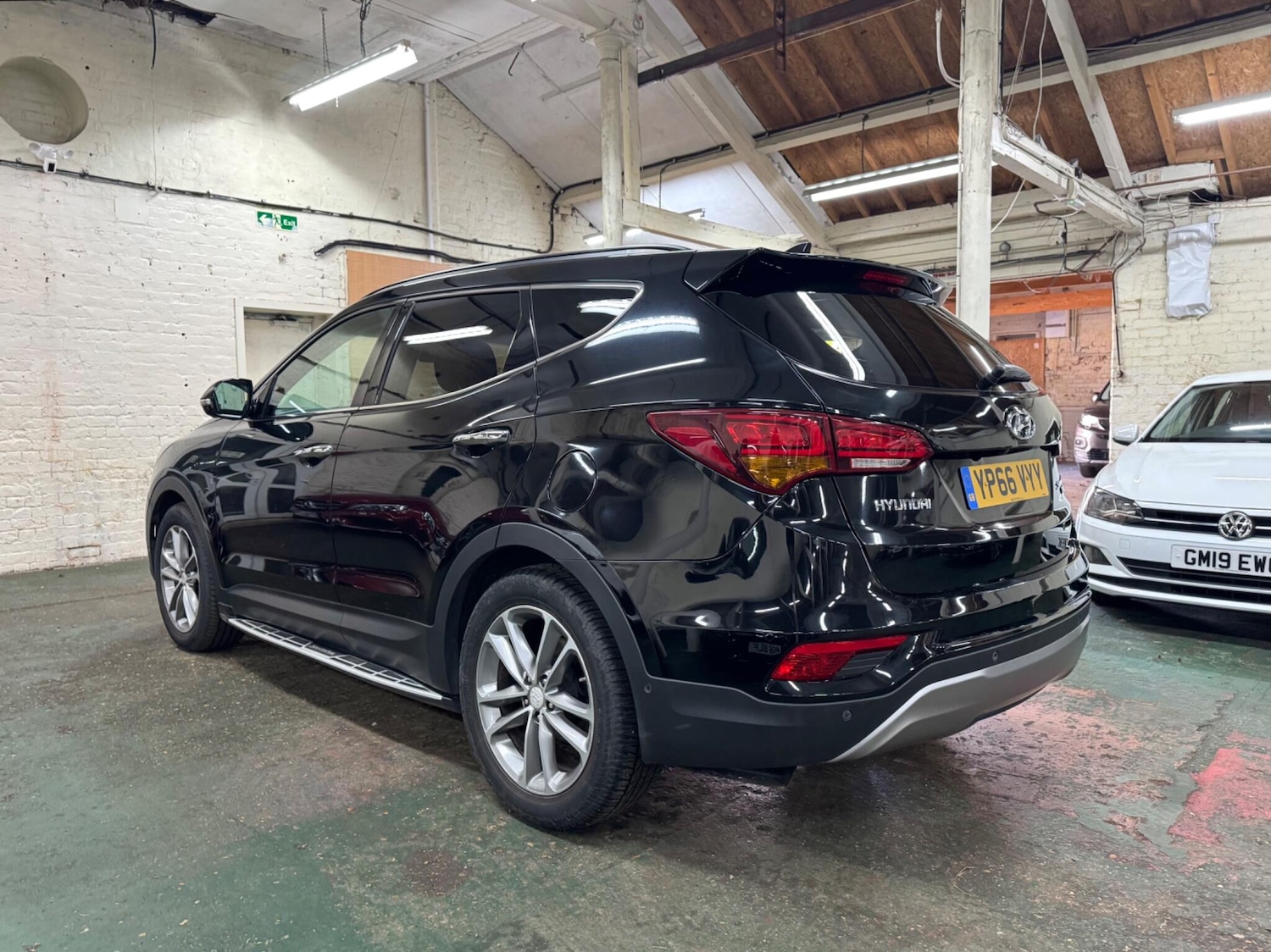 Used Hyundai Santa Fe 2016 for sale - 77841654: Photo 6