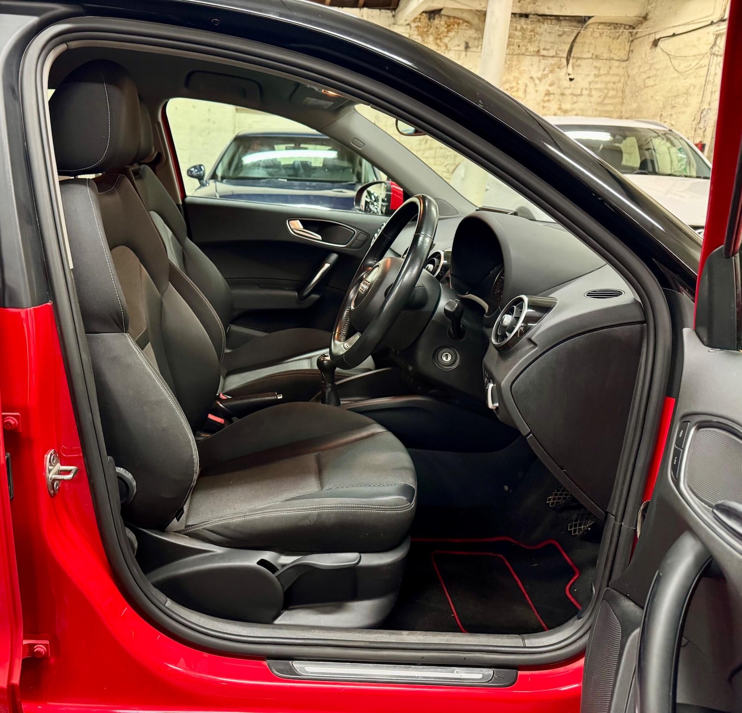 Used Audi A1 2015 for sale - 76949828: Photo 14