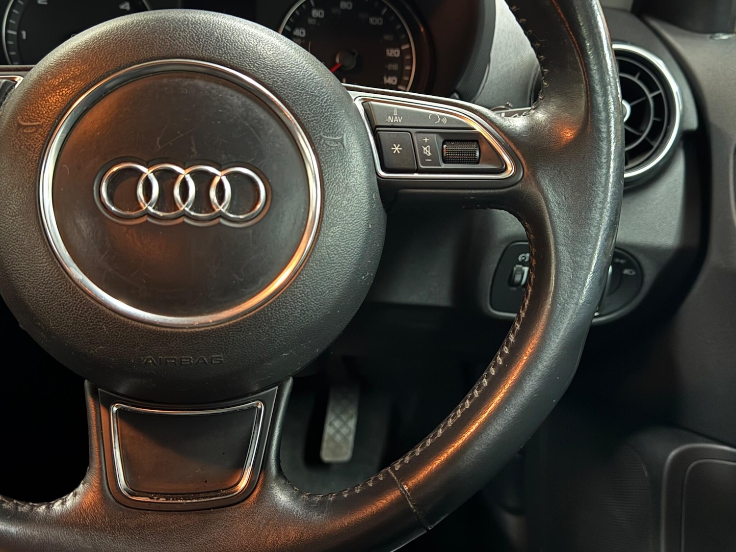 Used Audi A1 2015 for sale - 76949828: Photo 22