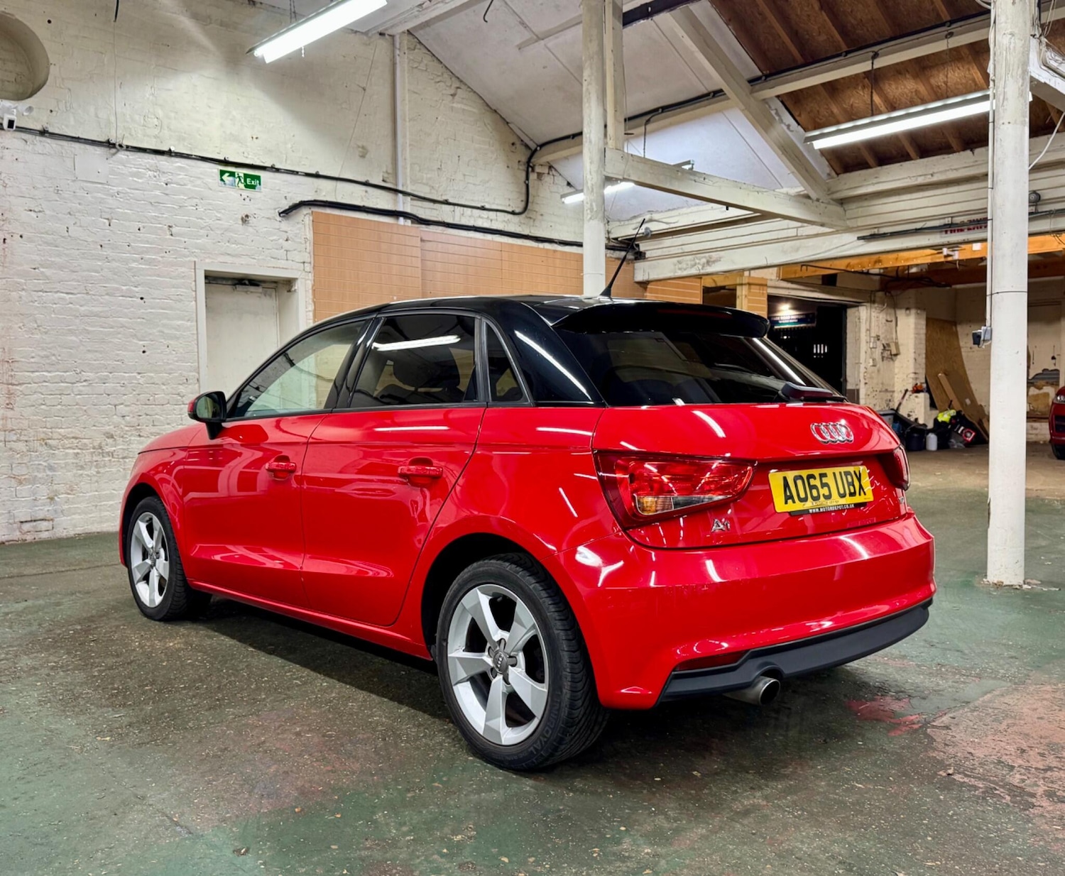 Used Audi A1 2015 for sale - 76949828: Photo 5