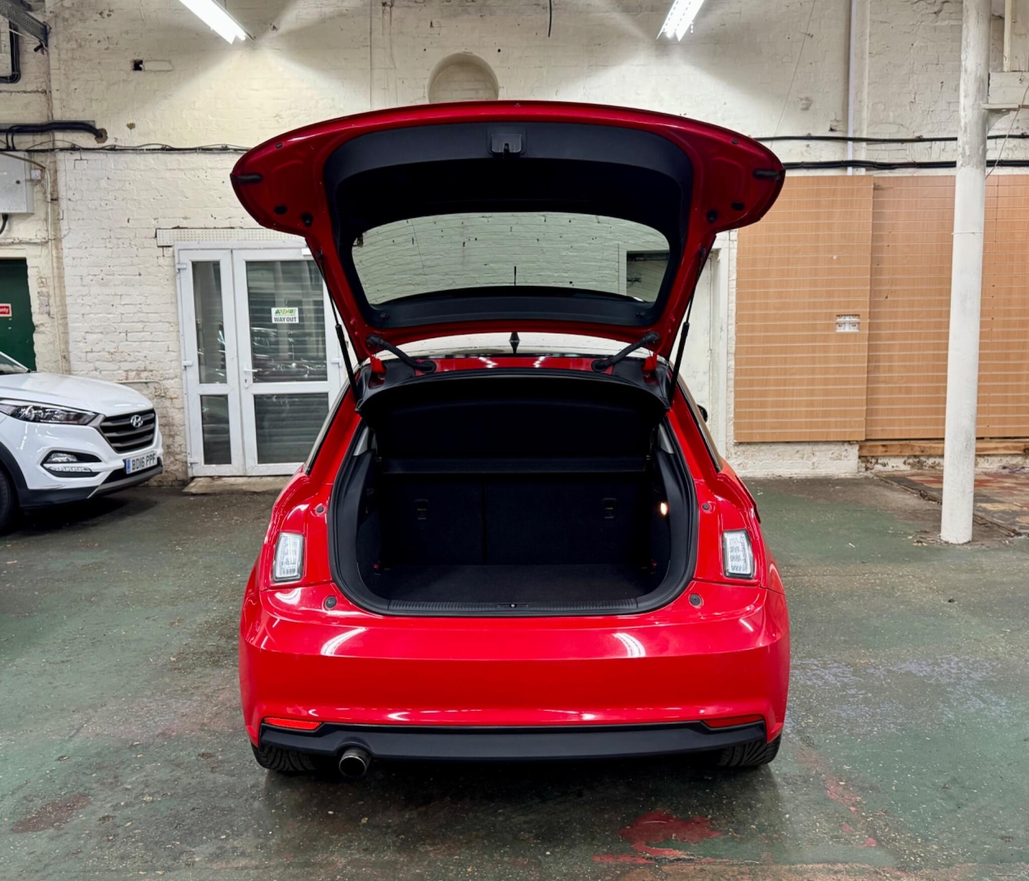 Used Audi A1 2015 for sale - 76949828: Photo 7