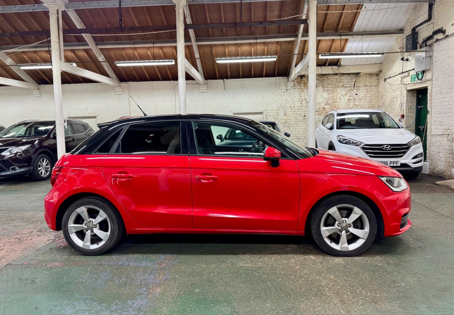 Used Audi A1 2015 for sale - 76949828: Photo 9