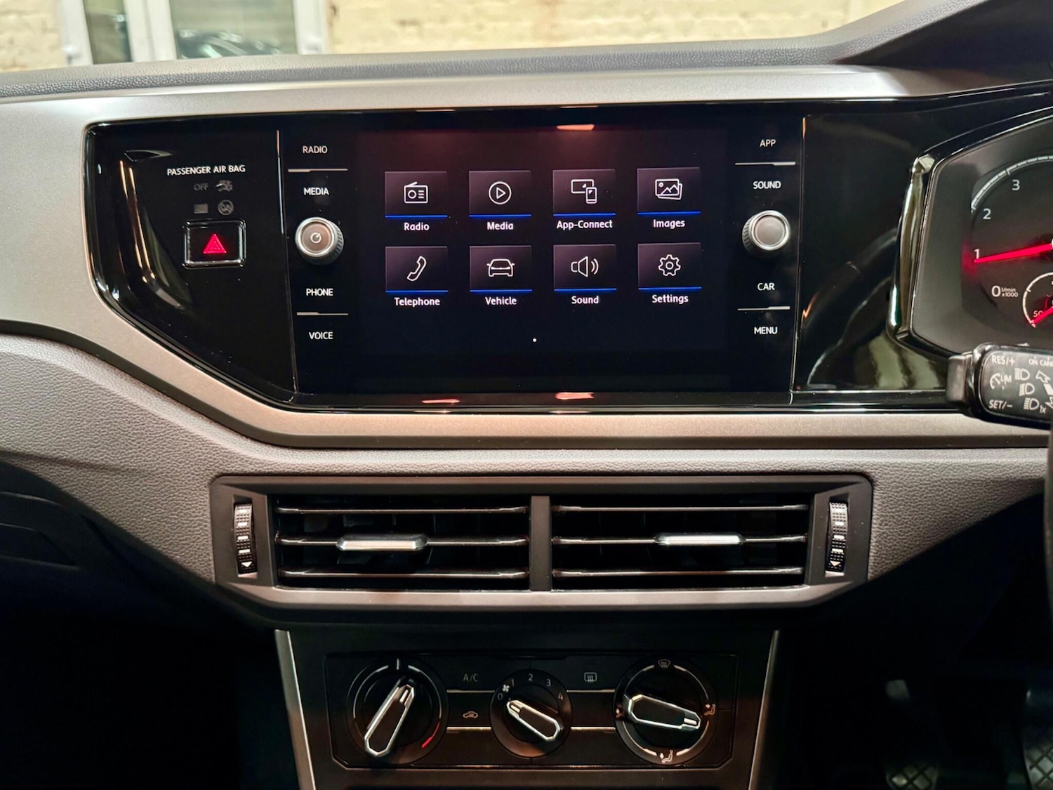 Used Volkswagen Polo 2019 for sale - 77373126: Photo 19