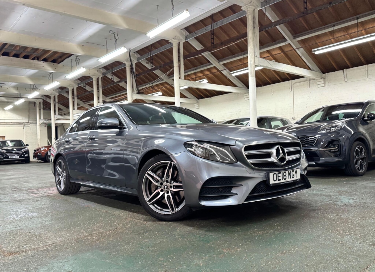 Used Mercedes-Benz E Class 2018 for sale - 76690889: Photo 1