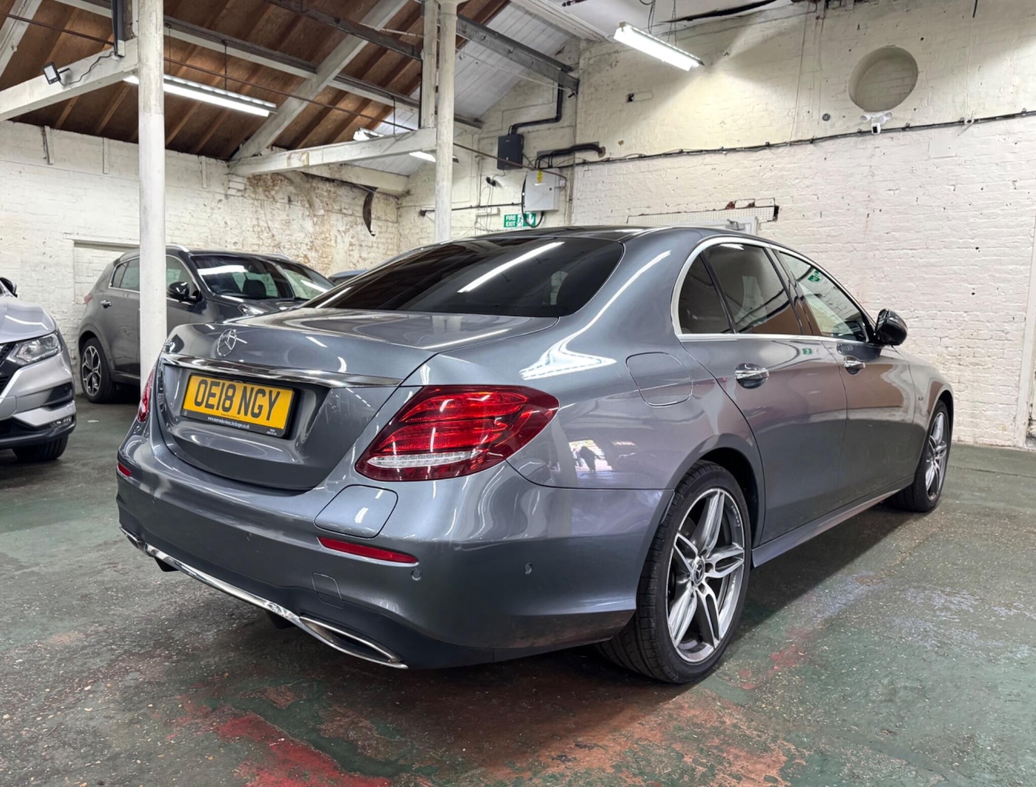 Used Mercedes-Benz E Class 2018 for sale - 76690889: Photo 10