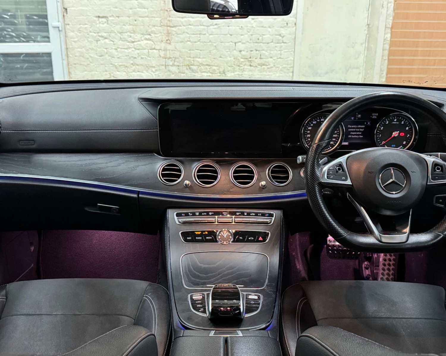 Used Mercedes-Benz E Class 2018 for sale - 76690889: Photo 15