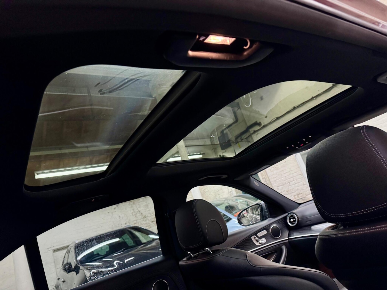 Used Mercedes-Benz E Class 2018 for sale - 76690889: Photo 9