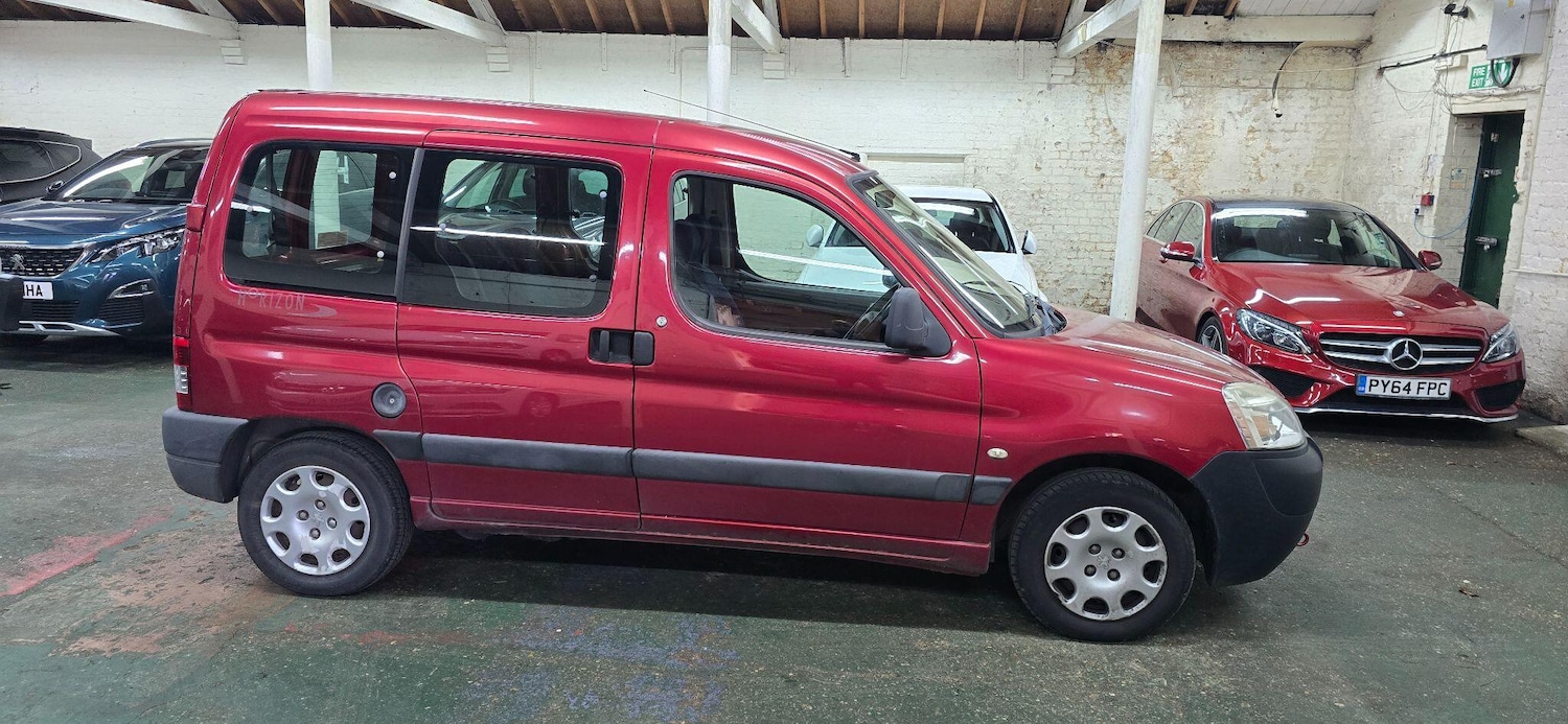 Used Peugeot Partner 2010 for sale - 77715562: Photo 15