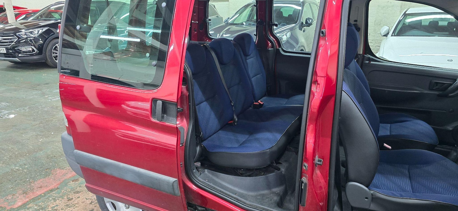 Used Peugeot Partner 2010 for sale - 77715562: Photo 20