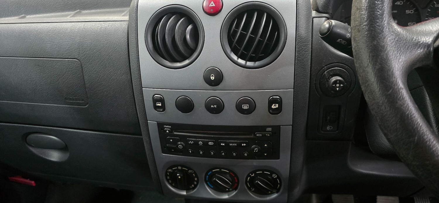 Used Peugeot Partner 2010 for sale - 77715562: Photo 22