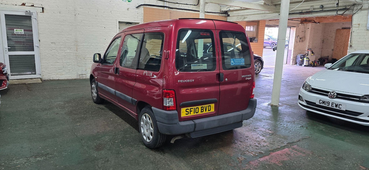 Used Peugeot Partner 2010 for sale - 77715562: Photo 8