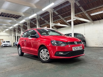 Used Volkswagen Polo 2015 for sale - 77205810: Photo