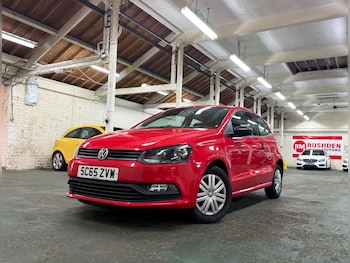 Used Volkswagen Polo 2015 for sale - 77205810: Photo