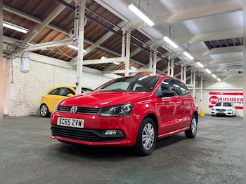 Used Volkswagen Polo 2015 for sale - 77205810: Photo