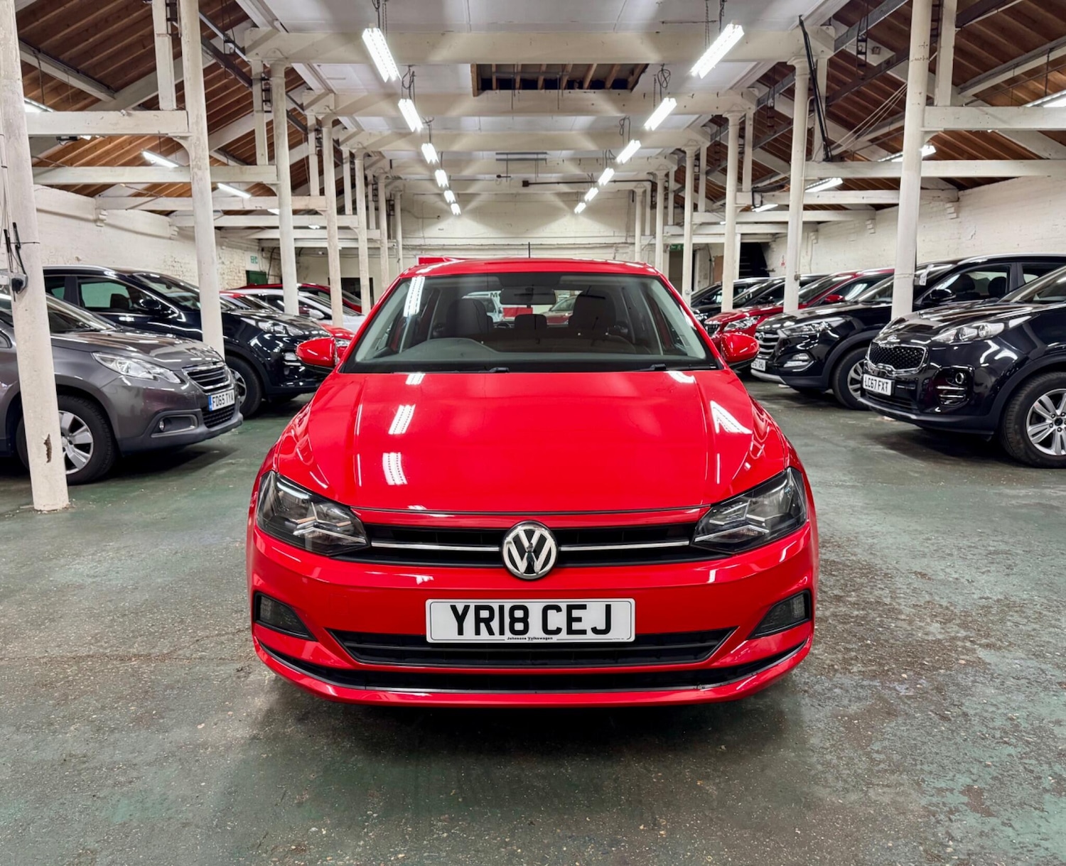 Used Volkswagen Polo 2018 for sale - 76690894: Photo 3