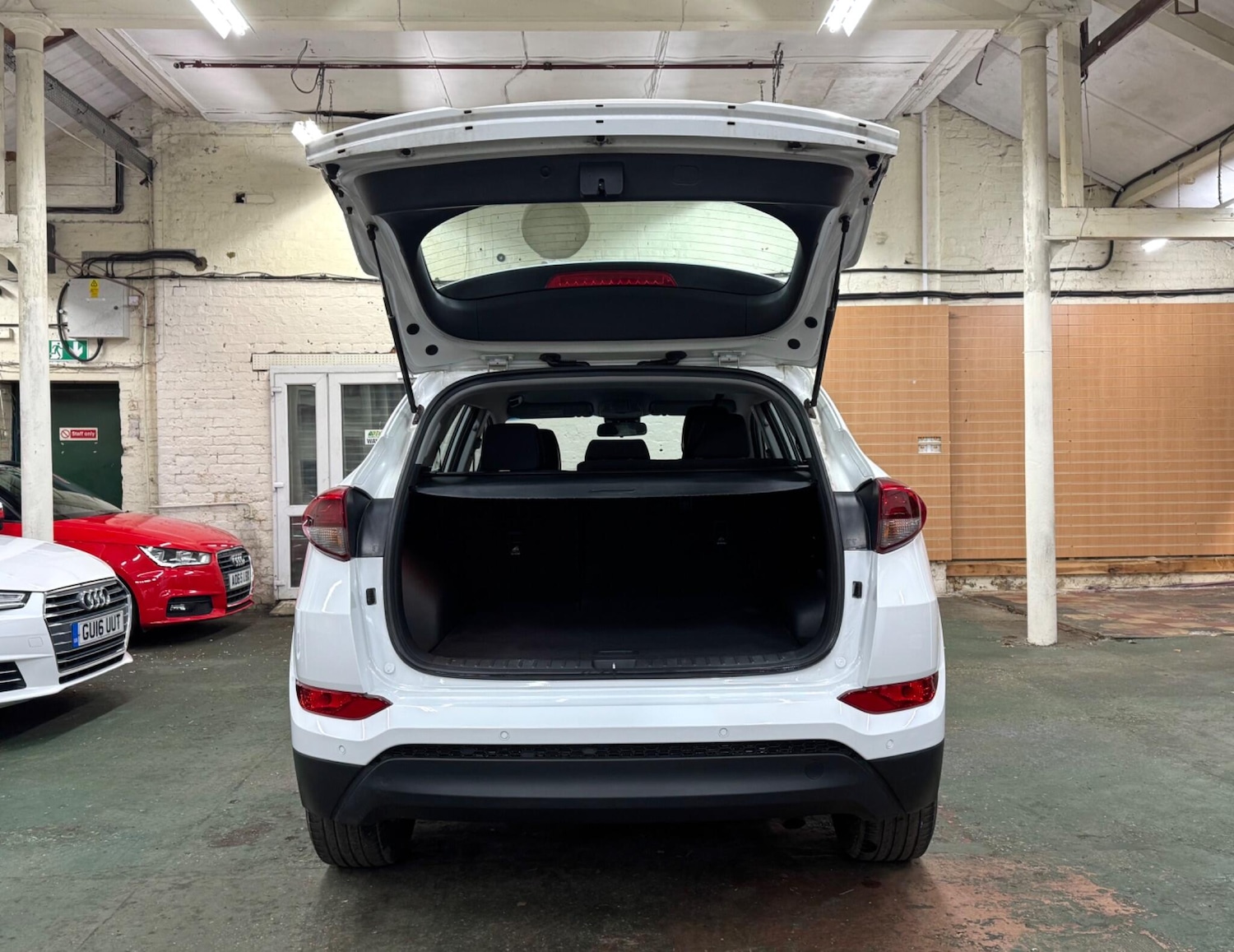 Used Hyundai TUCSON 2016 for sale - 77051636: Photo 8