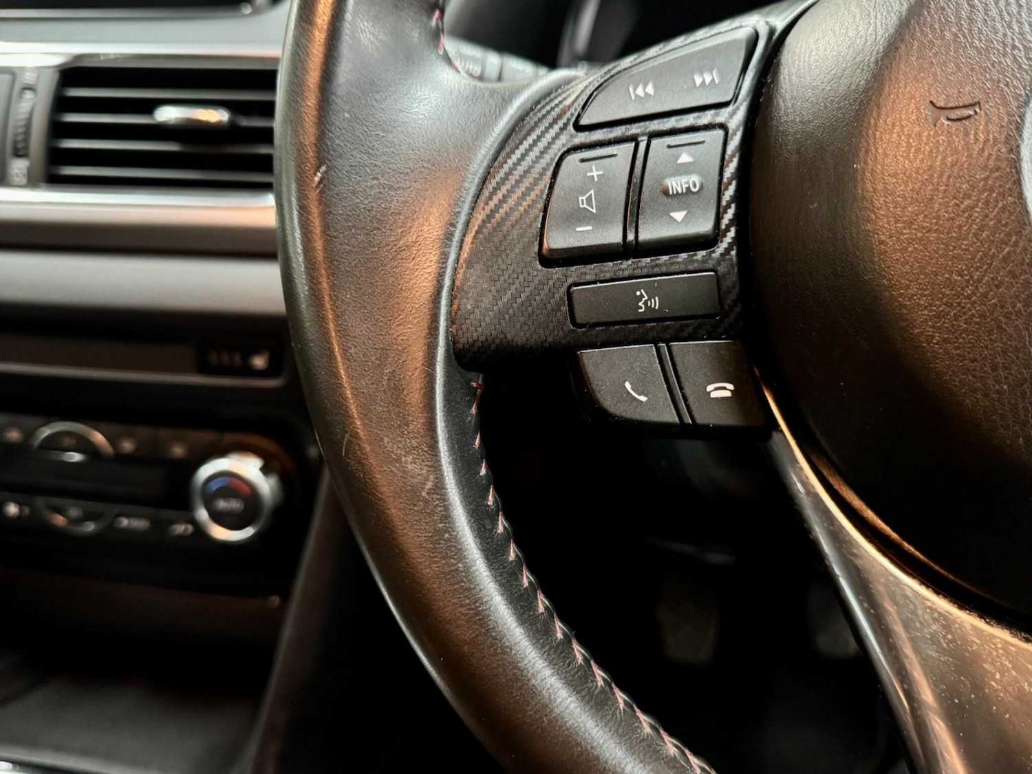 Used Mazda Mazda3 2015 for sale - 76798653: Photo 24