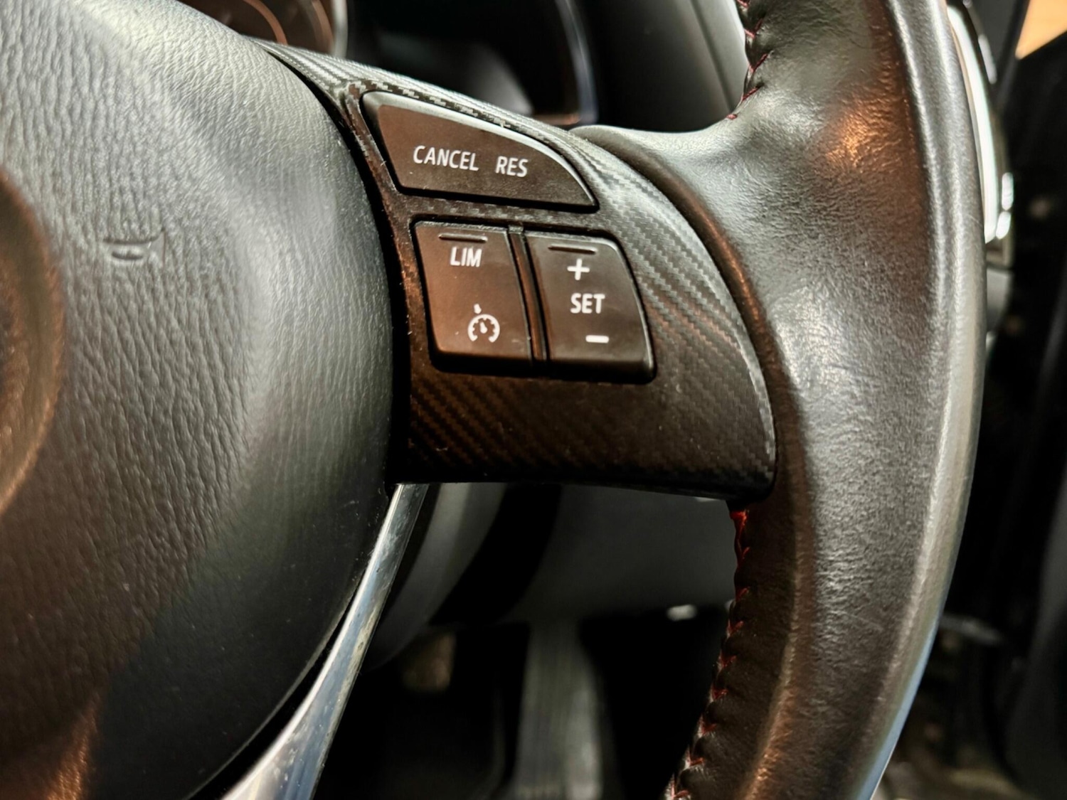 Used Mazda Mazda3 2015 for sale - 76798653: Photo 25