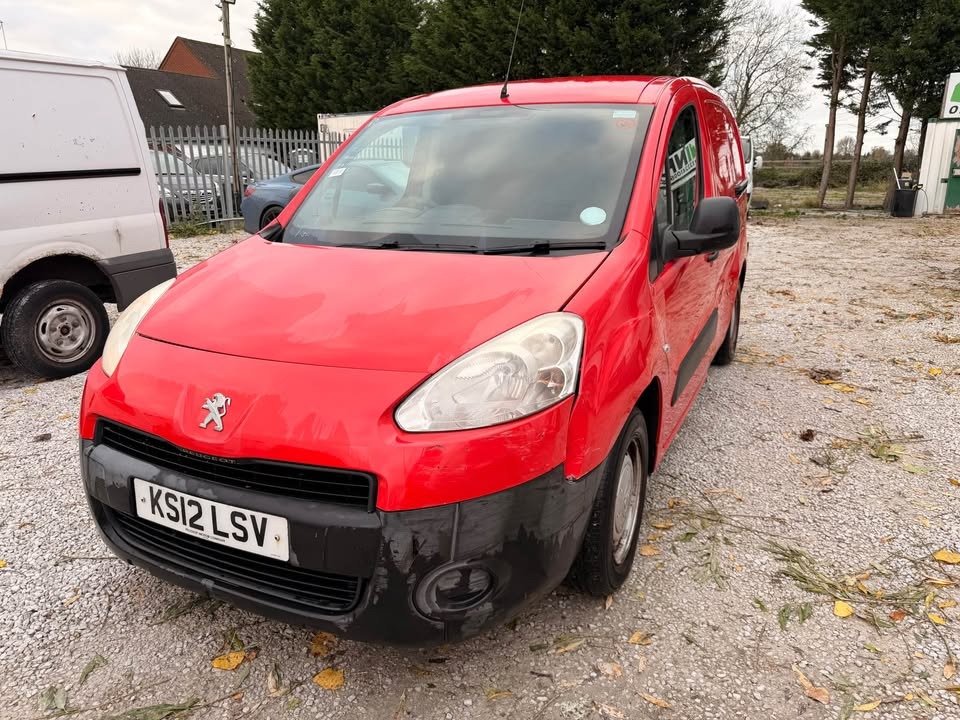 Used Peugeot Partner 2012 for sale - 77106184: Photo 3
