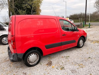 Used Peugeot Partner 2012 for sale - 77106184: Photo